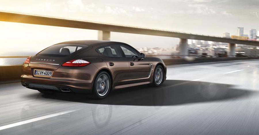  Porsche Panamera Platinum Edition 2012 года  (фото 25 из 27)